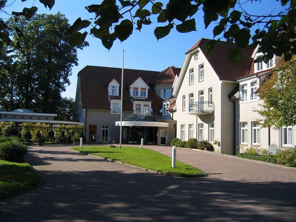 Ahauser Land & Golfhotel Alstatte Екстер'єр фото